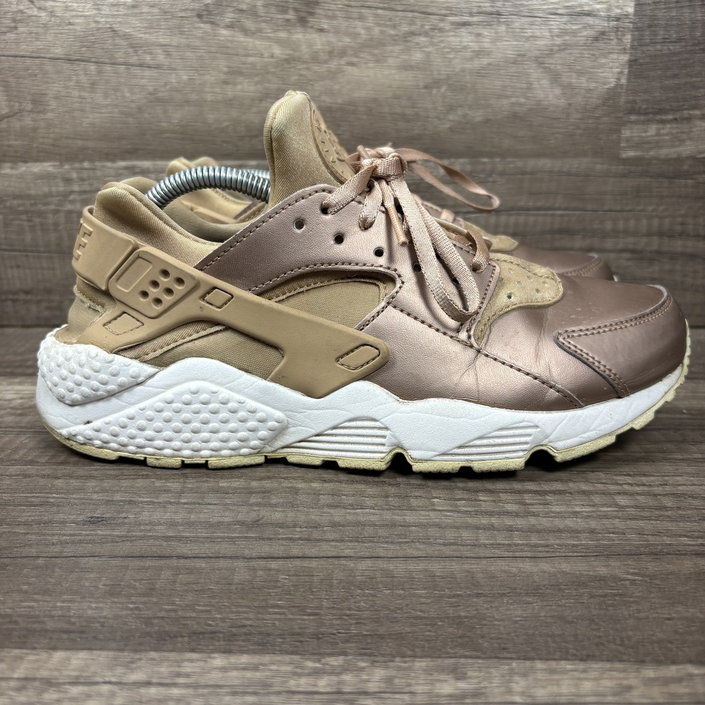 Nike Air Huarache Gold Pink Womens US Size 8.5 EUR 40 AA0523-200 Sneakers